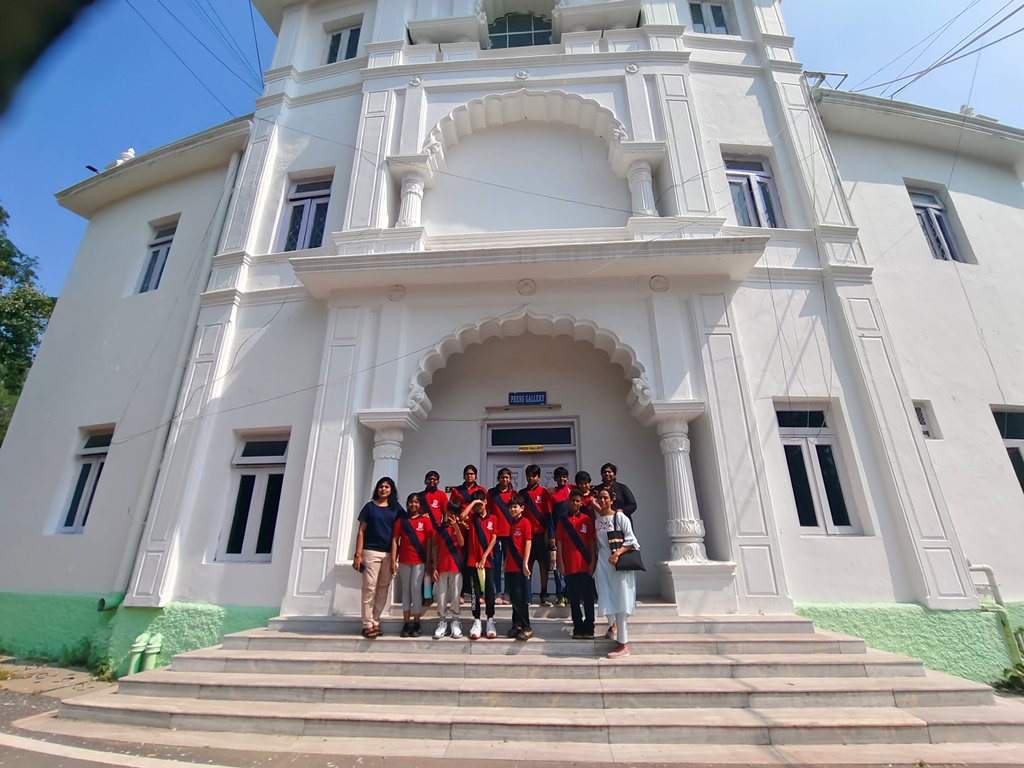 Grade 5&6 field trip to LEgislative assembly